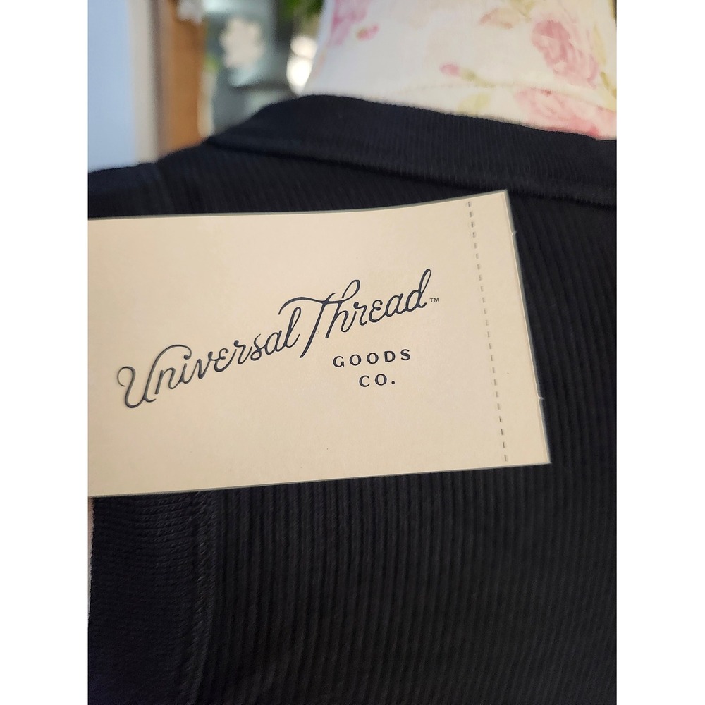 Bundle-Universal Thread Black Ribbed Muscle Tank - Women's - Picture 7 of 7